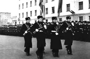 Торжественный вынос знамени училища